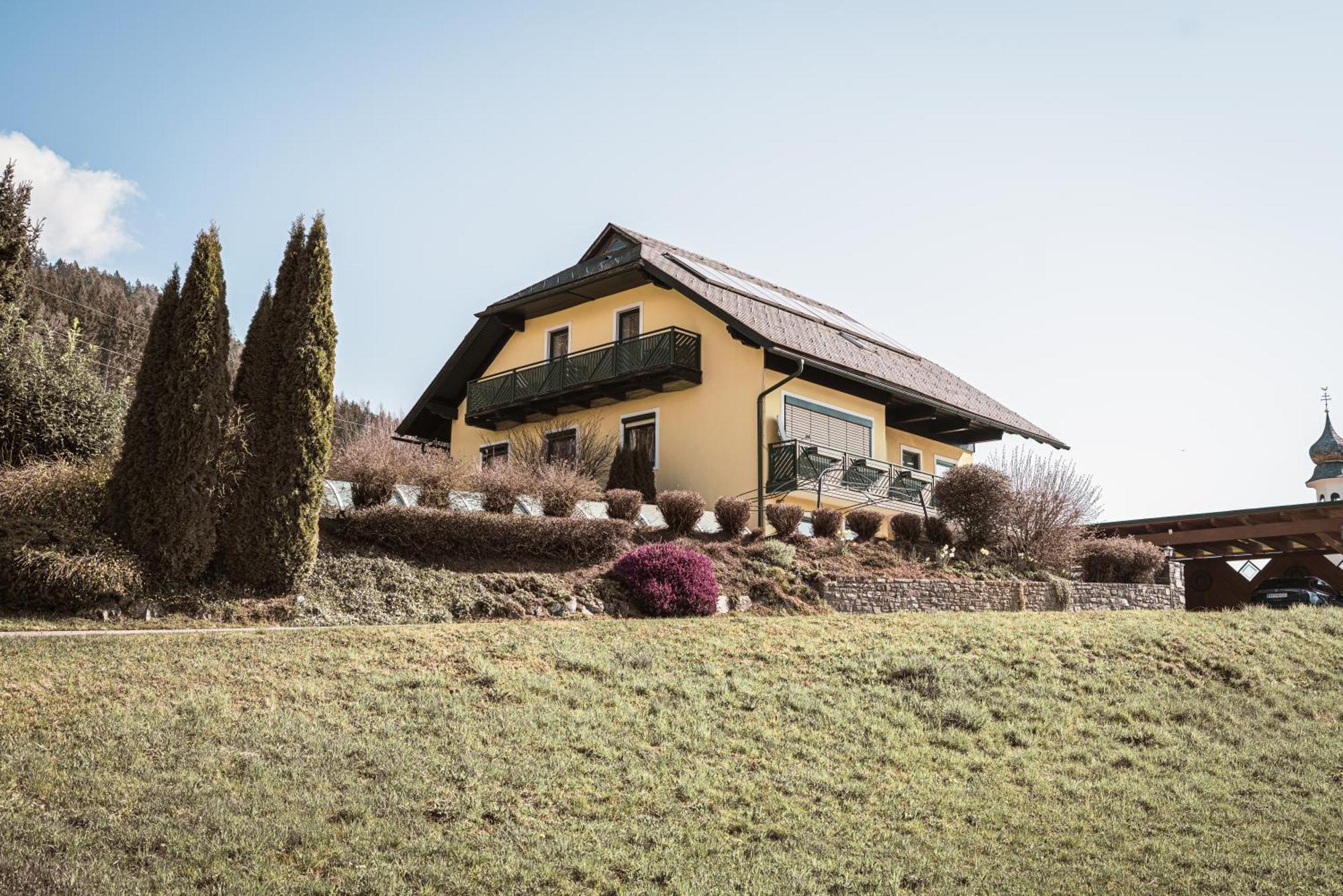 Haus Dietrich am Red Bull Ring Spielberg Bei Knittelfeld Exterior foto