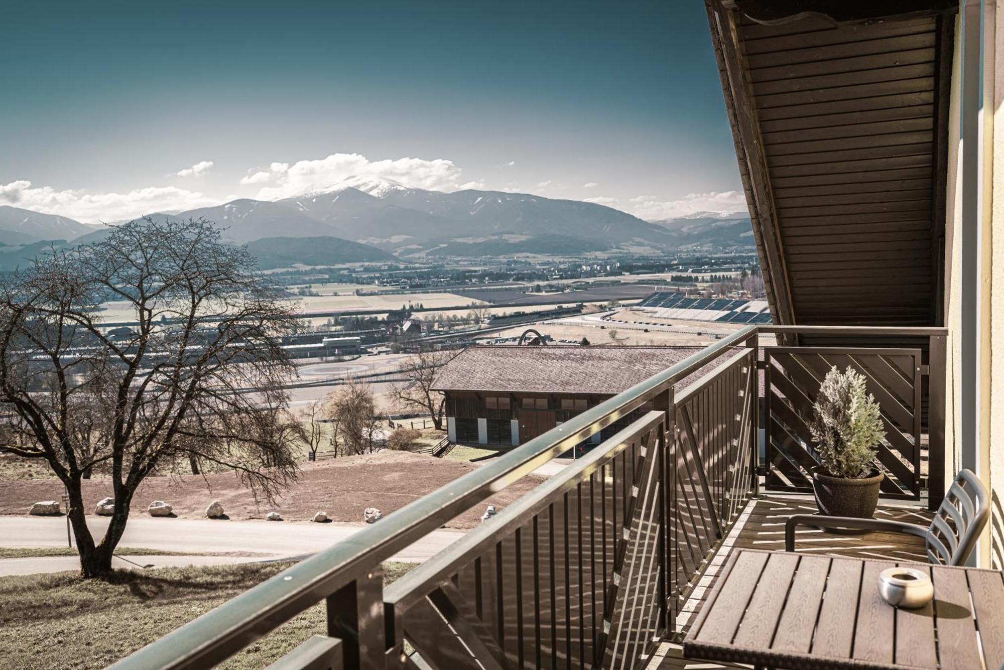 Haus Dietrich am Red Bull Ring Spielberg Bei Knittelfeld Exterior foto
